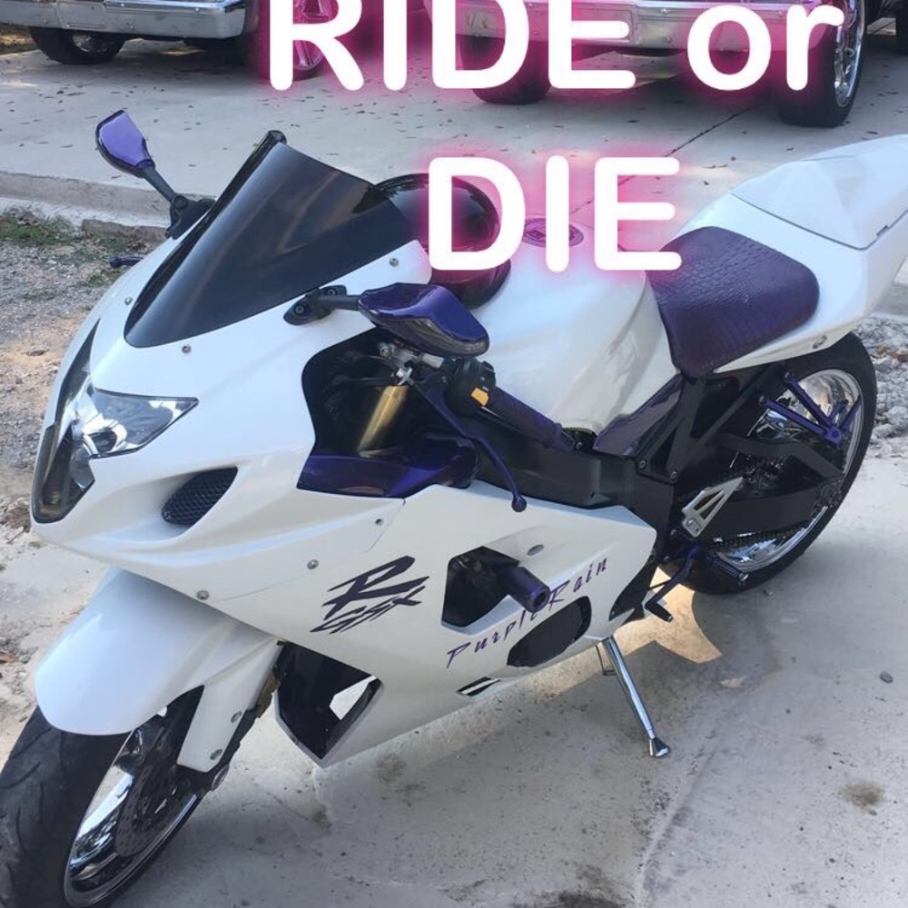 Suzuki sport Bike